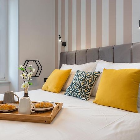 Apartments & Rooms Six Рийека Екстериор снимка