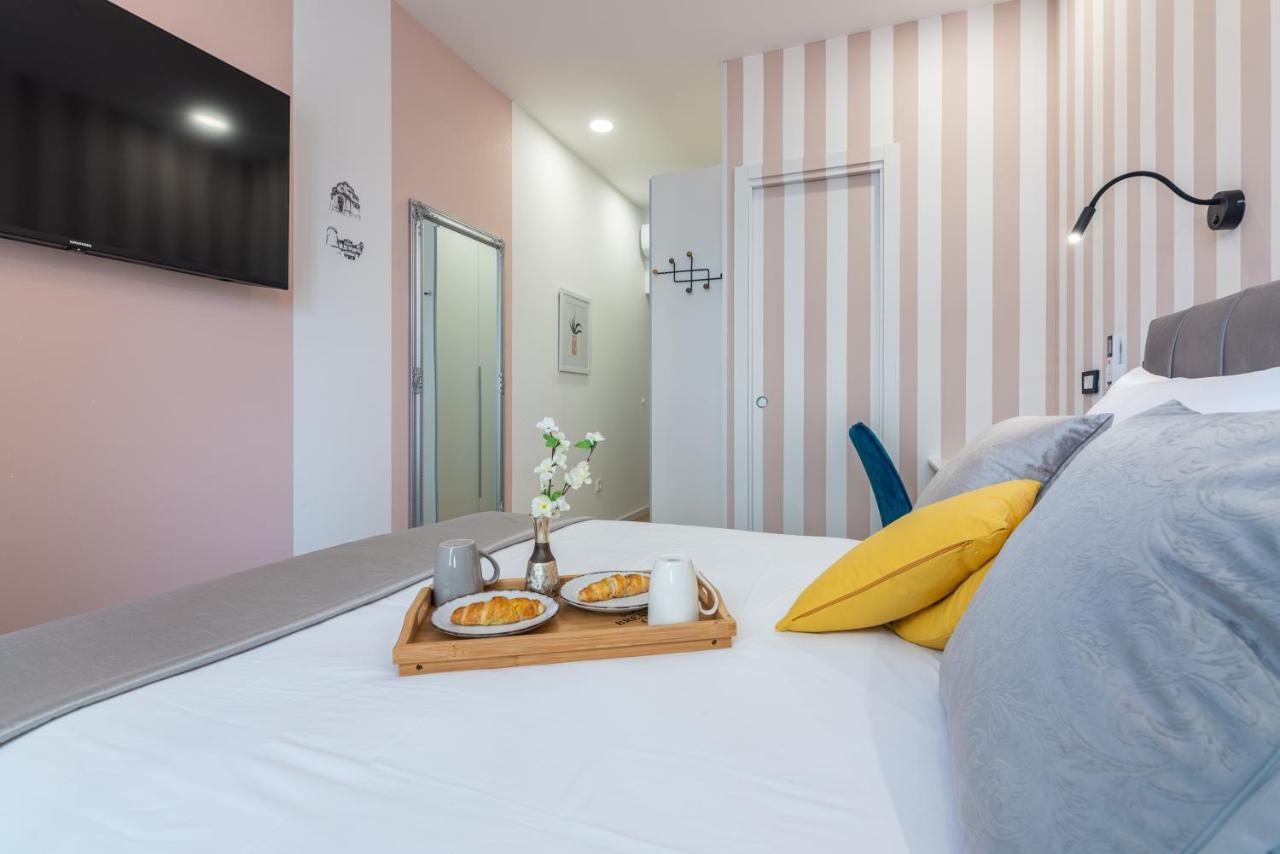Apartments & Rooms Six Рийека Екстериор снимка
